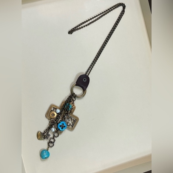 Charm Statement Necklace cross turquoise - Picture 3 of 4